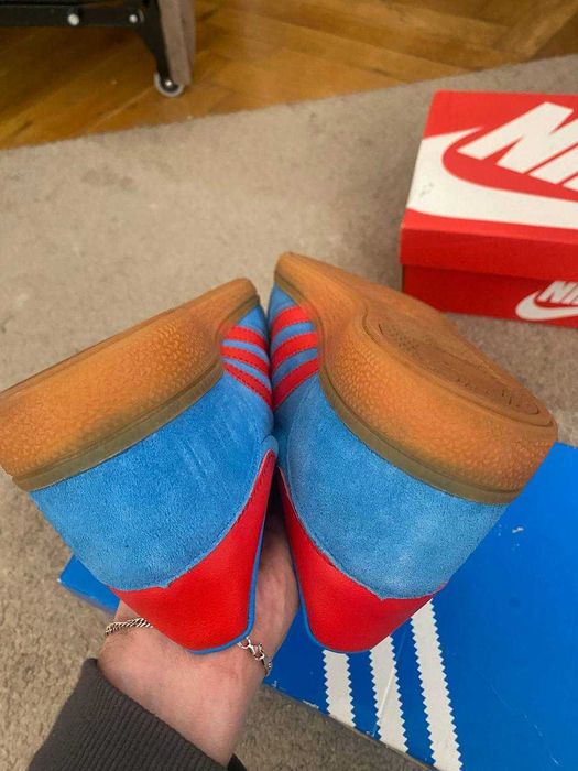 Handball Spezial blue/light red art FX5675