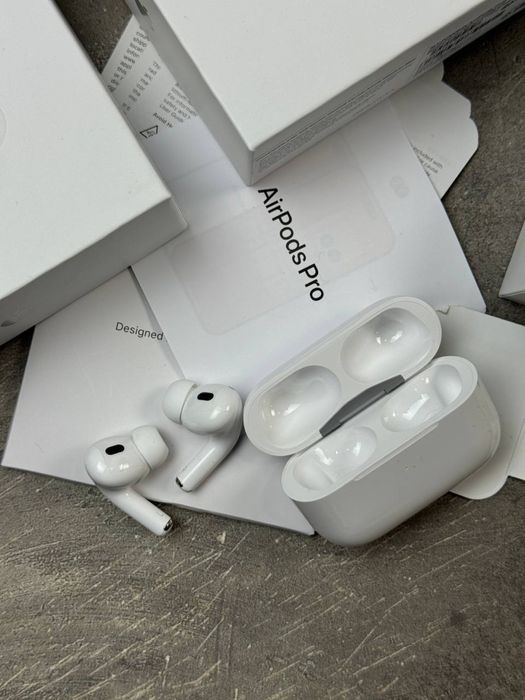 Продаються AirPods Pro 2 шумопоглинання , анімація, чистий звук