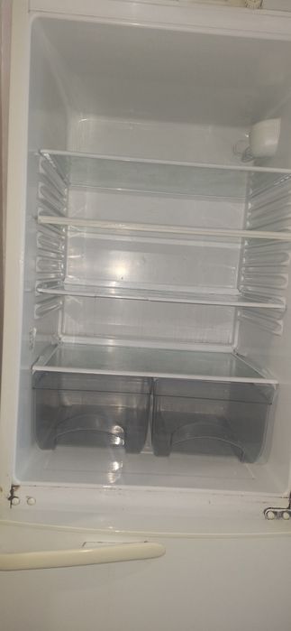 Продаю холодильник