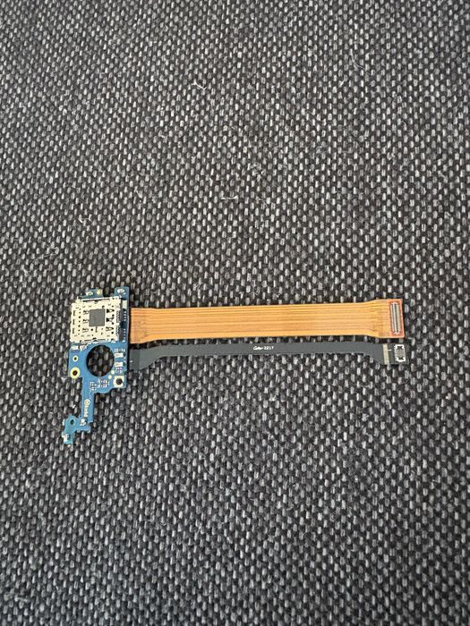 Дадаткова плата Asus Zenfone 9