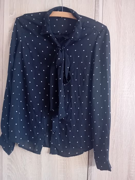 Koszula czarna w kropki cropp S