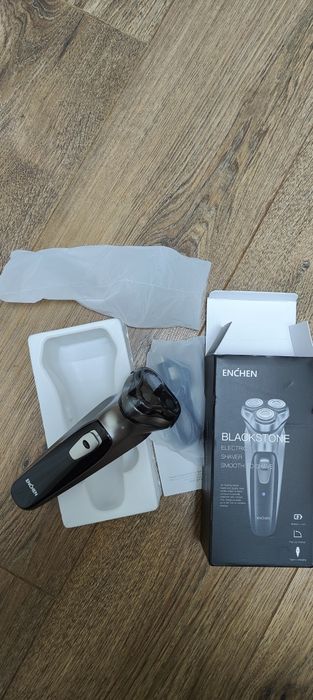 Нова електробритва ЕNCHEN Blackstone 3 D
Еnchen Blackstone
с плавающим
