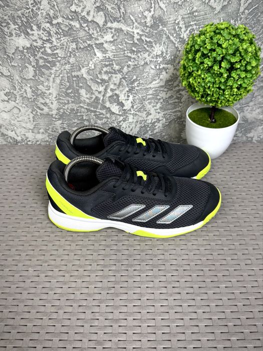 Adidas Courtflash Tennis кроссовки 40 размер спортивные серые