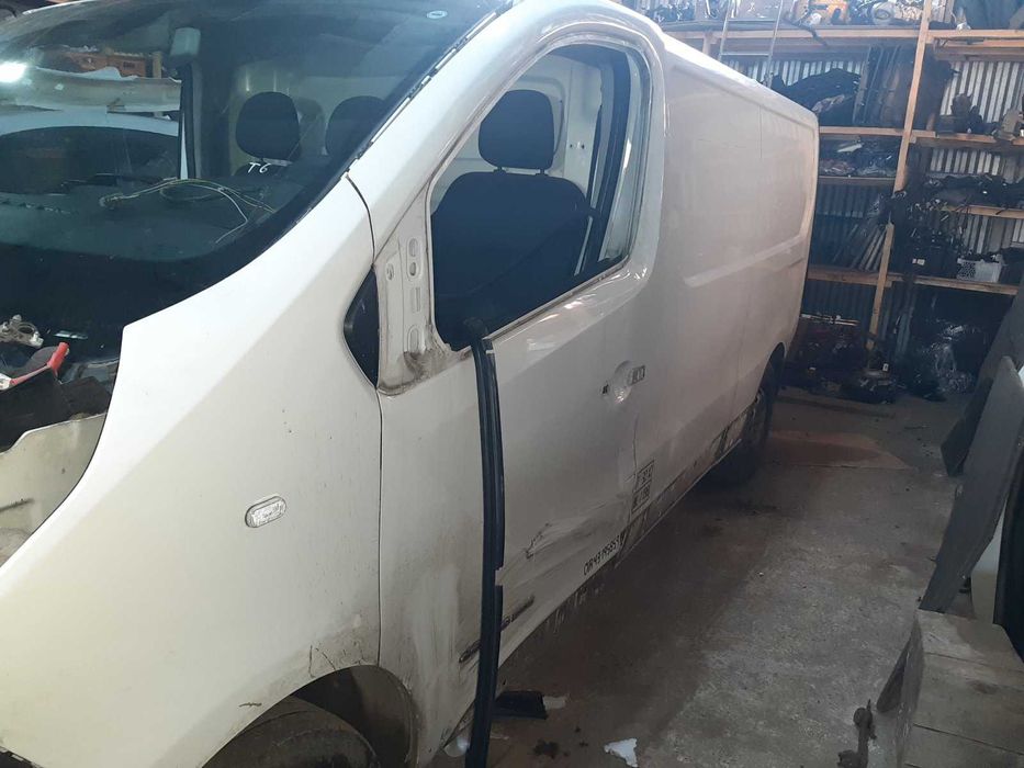 Ліва максі бочина Рено Трафік 3 Опель Віваро Renault Opel Vivaro 2014-