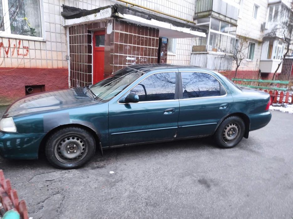 Продам Kia Clarus