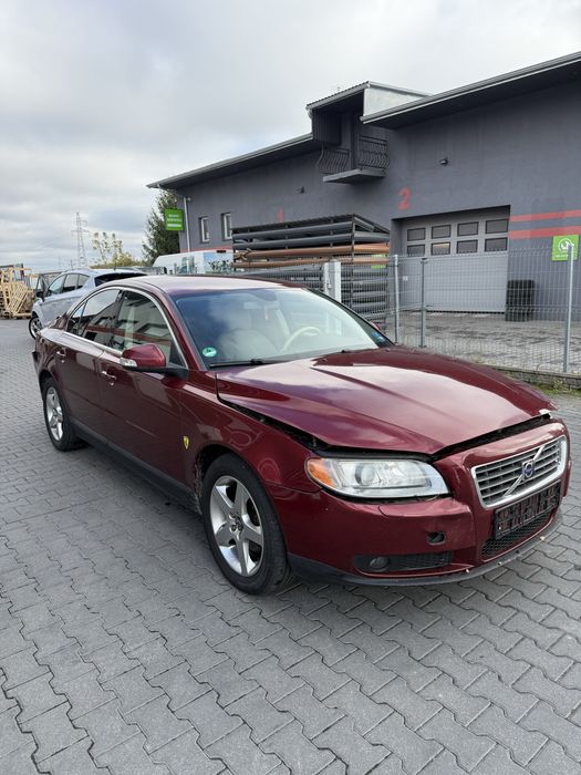 Volvo S80