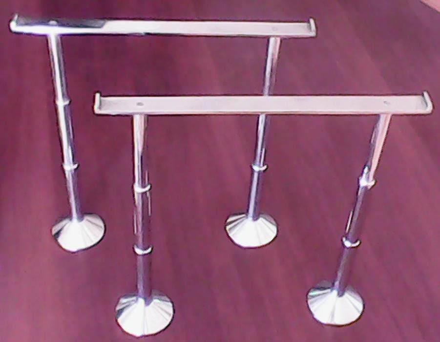 Stojaczki na stół.