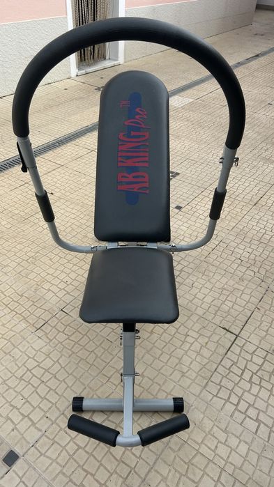 Banco de musculação, ginástica e abdominais