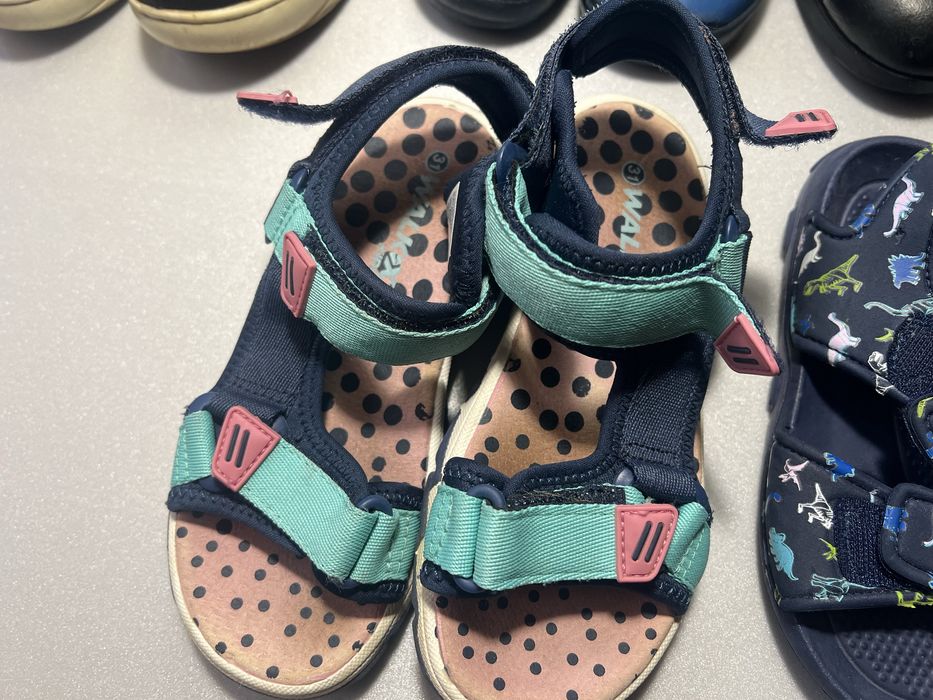 Дитяче взуття 30 - 34 розмір