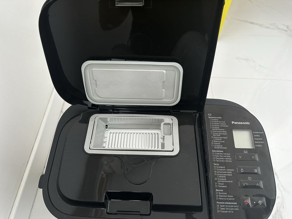 Хлебопечка Panasonic SD-R2530KTS