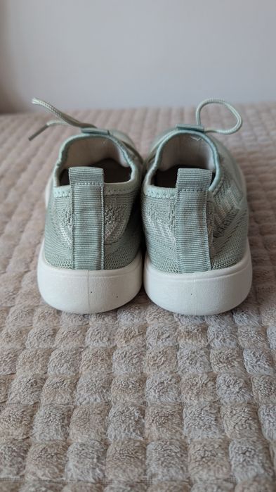 Мокасини жіночі світло-зелені