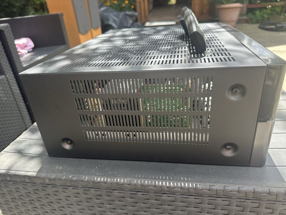 Harman/Kardon AVR 156 amplituner 5.1 + oryginalny pilot