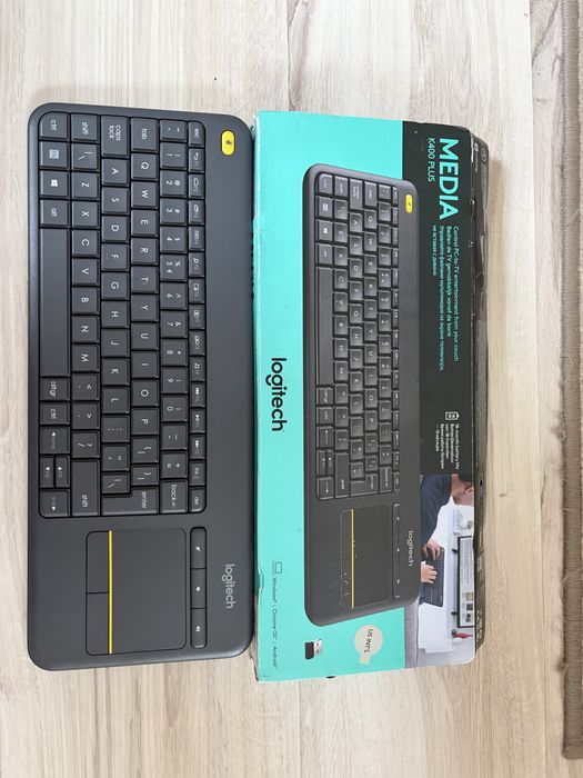 Logitech Wireless Touch Keyboard K400 Plus