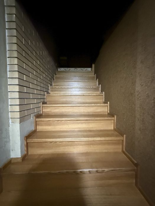 Продам новый дом на перегу пруда Днепровский район