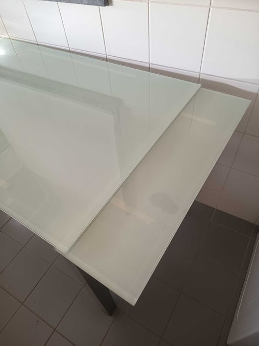 Mesa de cozinha extensível