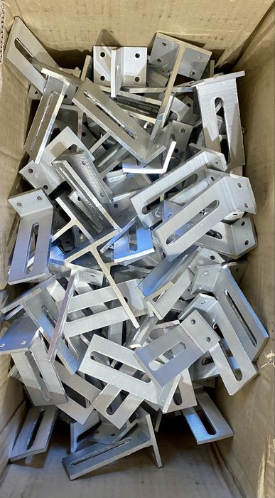 Кріплення для сонячних панелей профіль кронштейн шпилька прижим