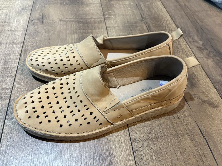 Półbuty rozmiar 40 kolor beżowy