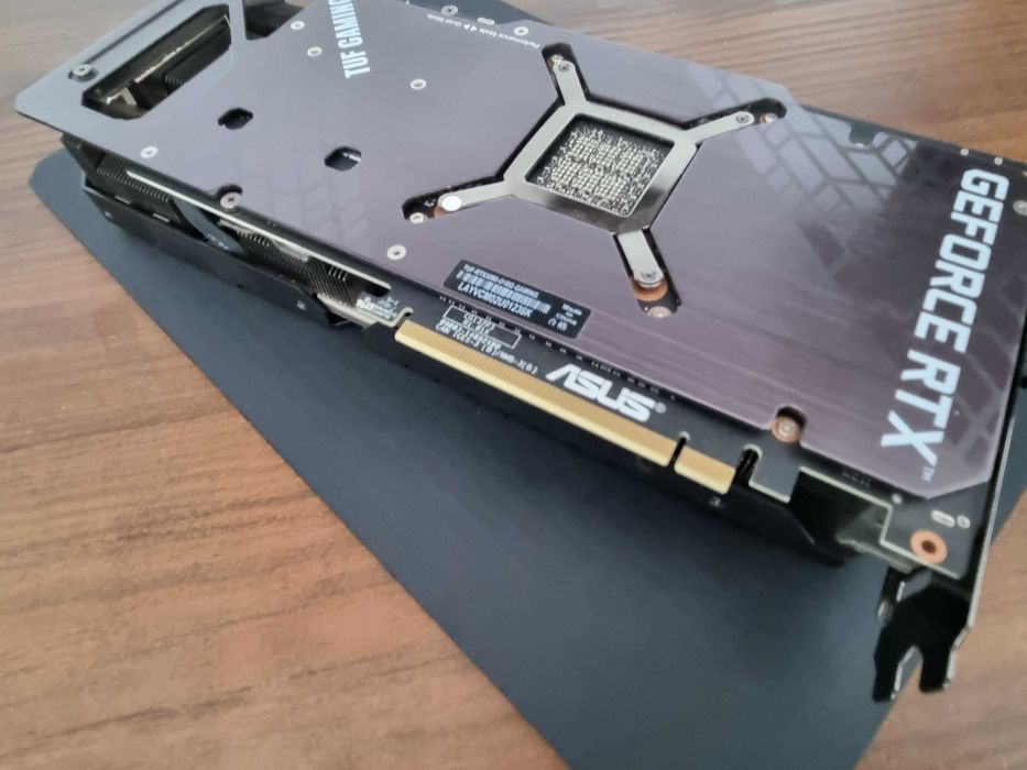 ASUS TUF Gaming RTX 3080 OC 10GB — Excelente Estado (Lisboa / Margem Sul)