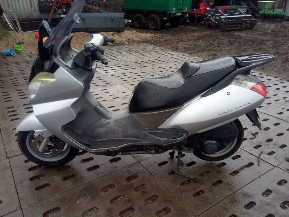 Aprilia Atlantic 250