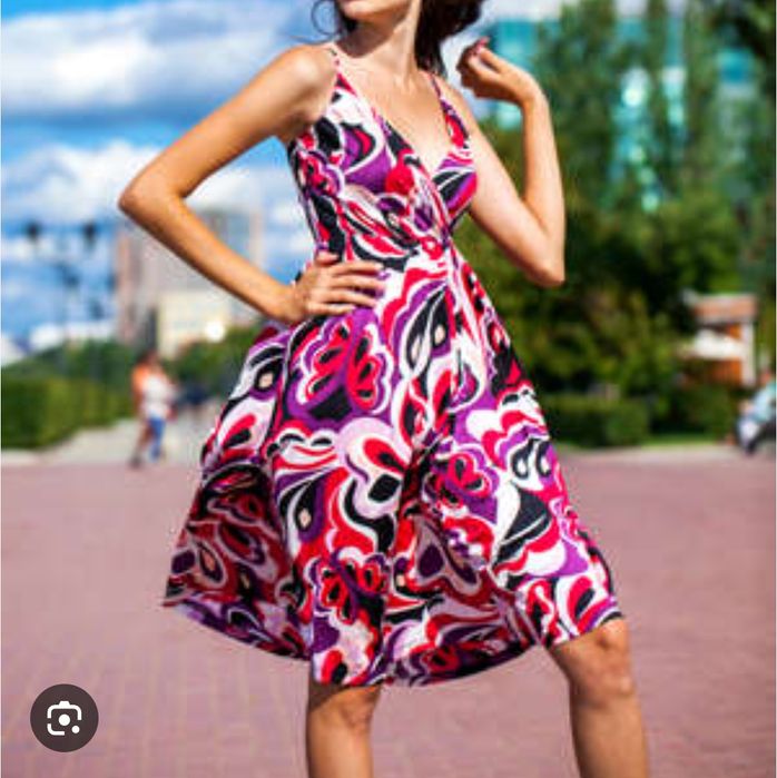 Letnia Sukienka kolorowa na ramiączkach. H&M. Rozmiar 38/40..