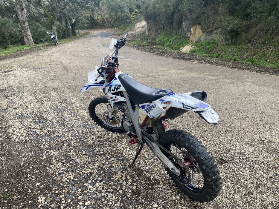AJP 250 cc 2014 Motor Novo