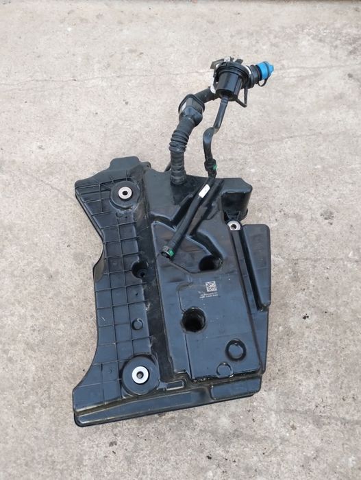 Mercedes E-klasa w213 kombi zbiornik adblue