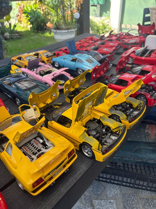 Coleção carros burago e maisto