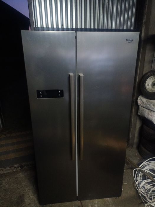 Lodówka Beko side by side