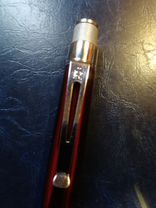 Pióro kulkowe 51tornado classic lacquer red