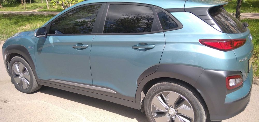 Hyundai Kona Electric Premium 64 kW