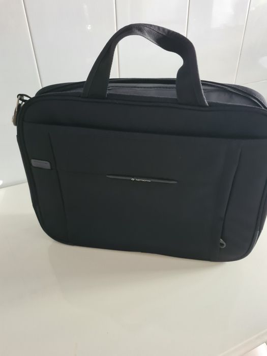 Mala para transporte de computador e papéis