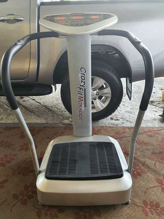 Máquina Vibratória - Massagem - Power Health Crazy Fit como nova
