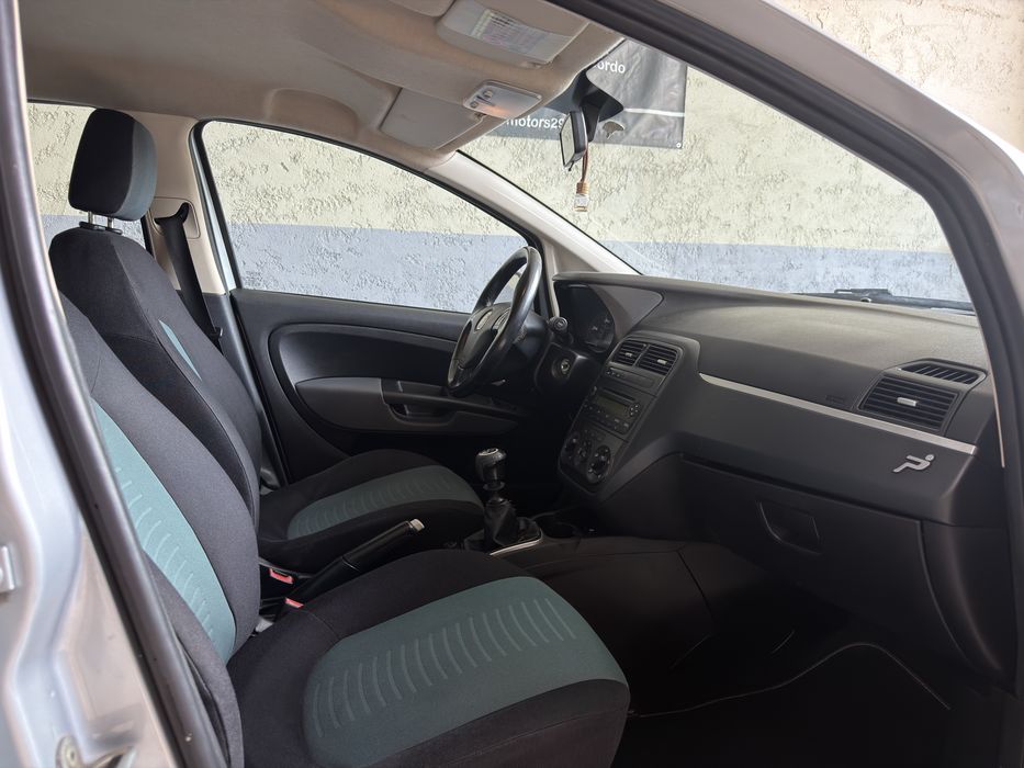 Fiat Grande Punto — fotografia 7