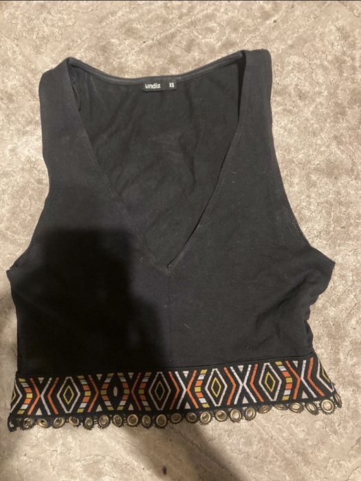 Koszulka crop top Indiz