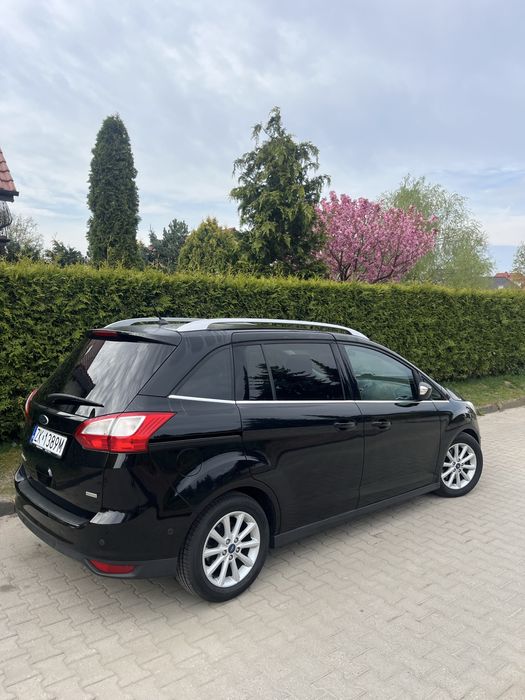 Ford Grand C-Max . Stan idealny. 122000 przebiegu.