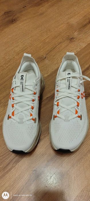 Жіночі кросівки ON Running Cloudsurfer Max - 40 розмір