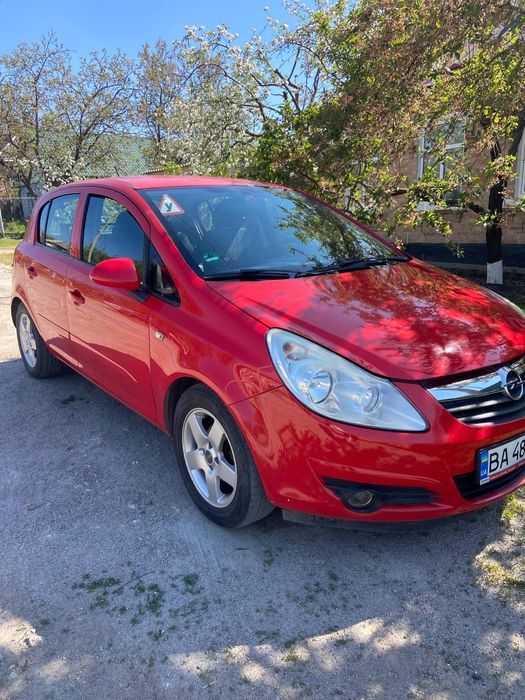 Авто Opel Corsa 1.0