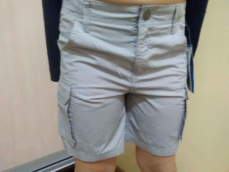 Нові фірмові шорти на хлопчика 122-128см