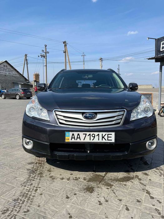 Subaru Outback 2,5 Газ!
