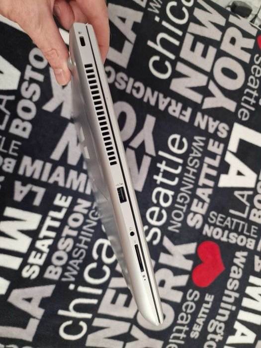 HP 15 450G5/Full IPS/Core i5 8250U/8GB DDR4/SSD128/Intel®UHD620 2GB