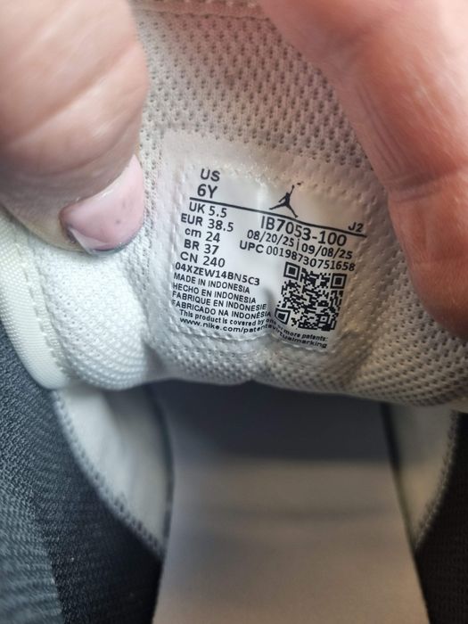 Buty Air Jordan 1 Mid Se