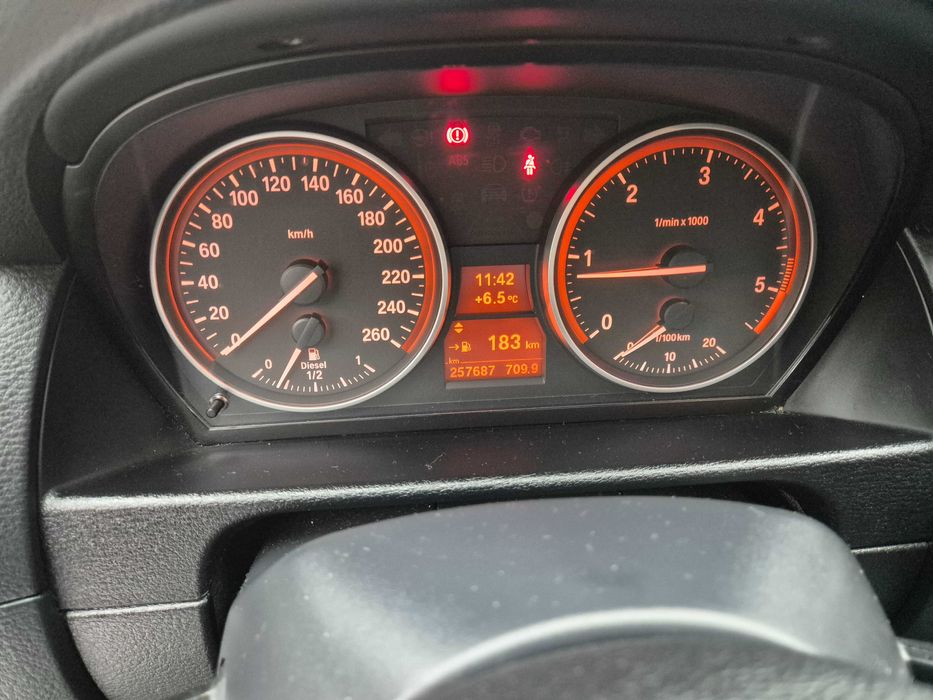 BMW X1 SDRIVE 18D, rok produkcji 2013, pojemność 2.0