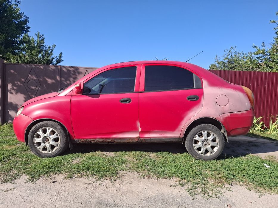 Продам авто чері