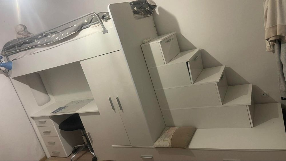 Meblościanka/Łóżko z biurkiem i szafa