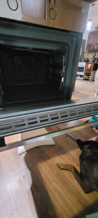 Piekarnik pod zabudowę