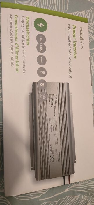 Inversor usado somente uma vez. O telecomando nunca foi usado.