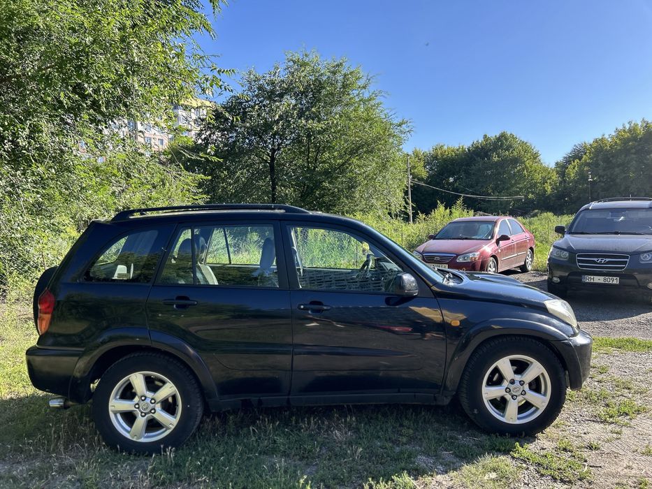 Продам Toyota RAV 4 2005  4x4