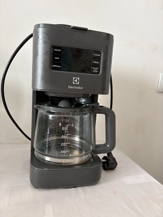 Продам кавоварку Electrolux