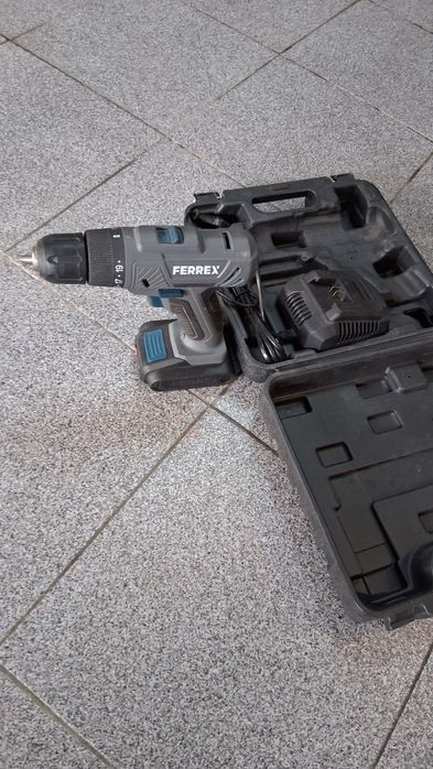 Berbequim a bateria.