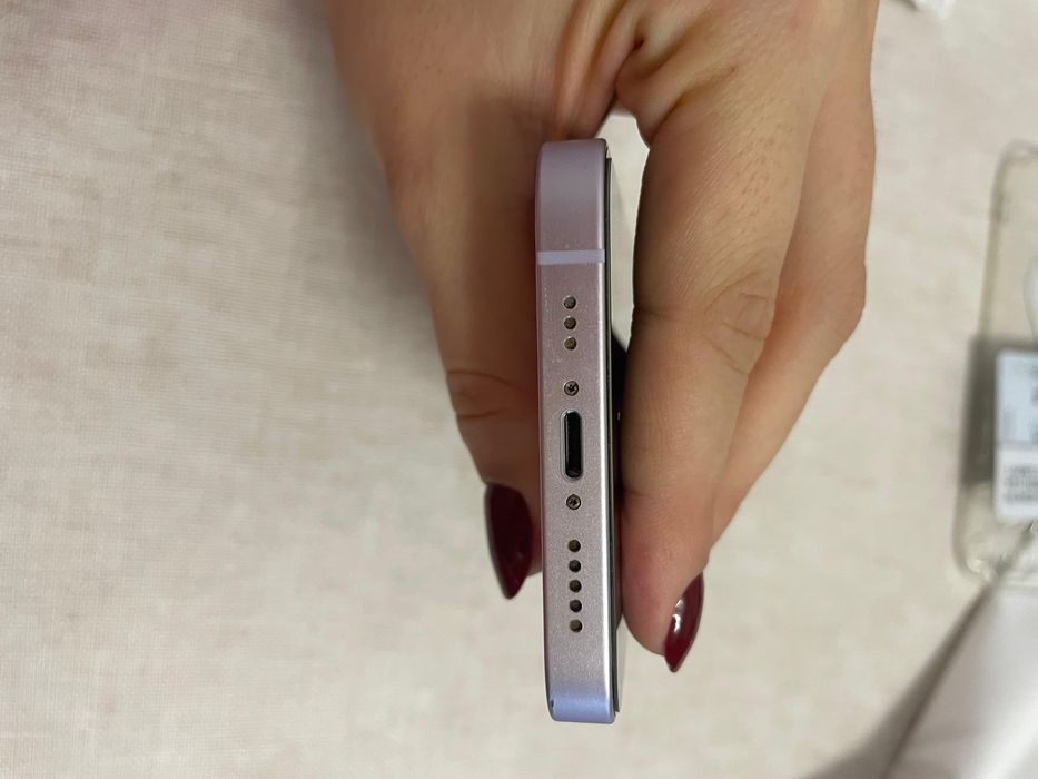 iPhone 14 128GB Roxo